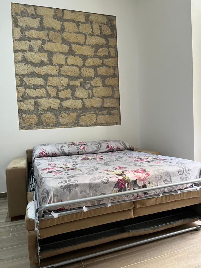 Alfondaco14 Apartment Napoli Bagian luar foto