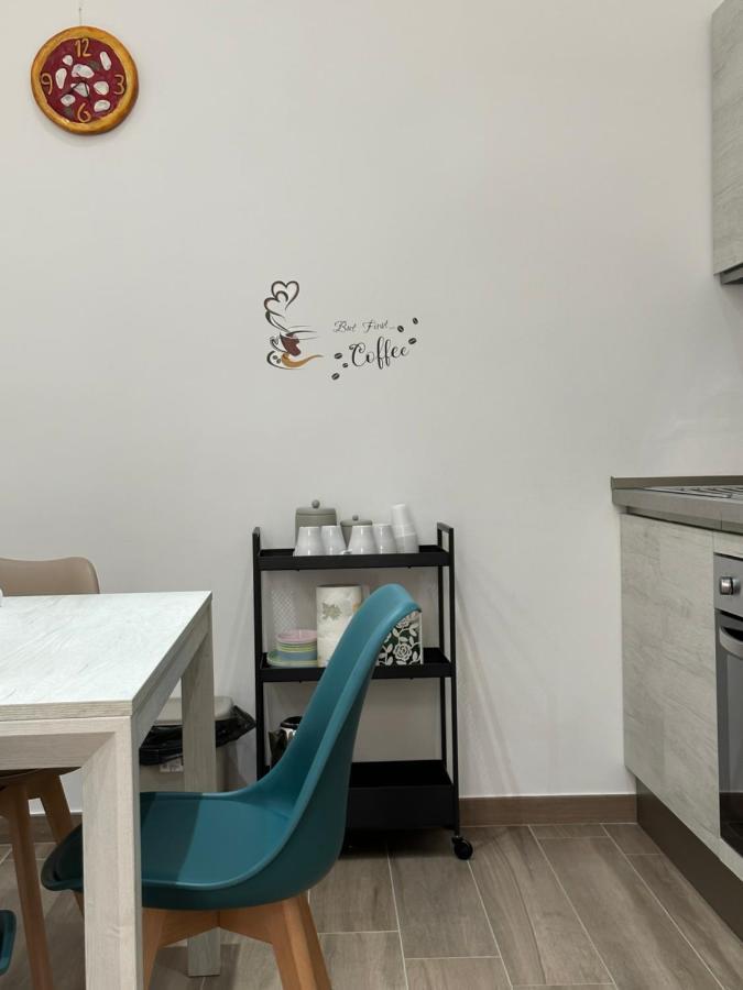 Alfondaco14 Apartment Napoli Bagian luar foto